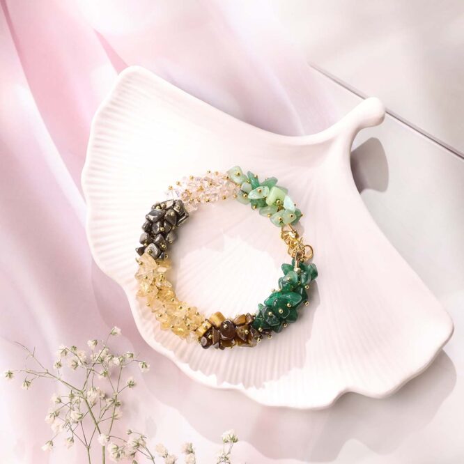 Dhan Sukh Chips Bracelet